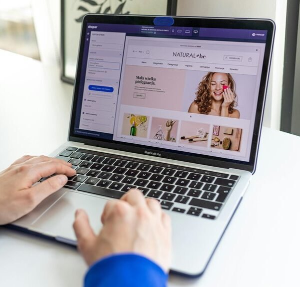 modern web hub platform